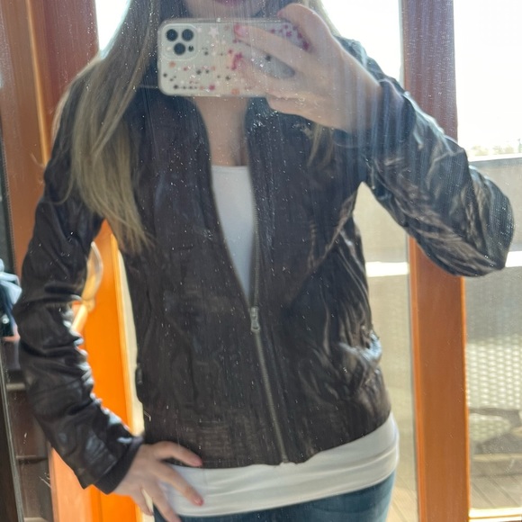 Guess and Moto Bootlegger faux leather jackets XS 3 free scarves included! - Picture 5 of 15